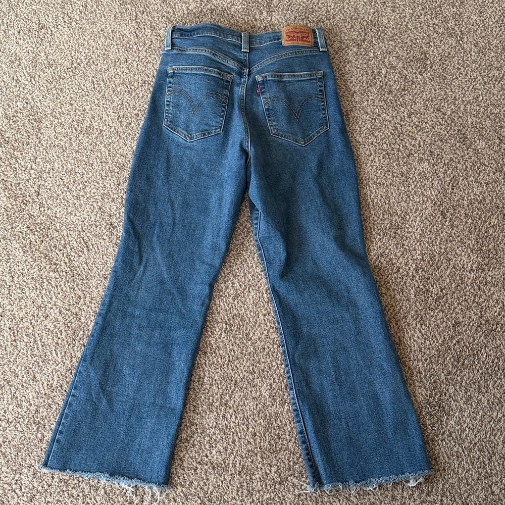 Levi’s Ribcage Boot cropped jeans - Picture 4 of 4